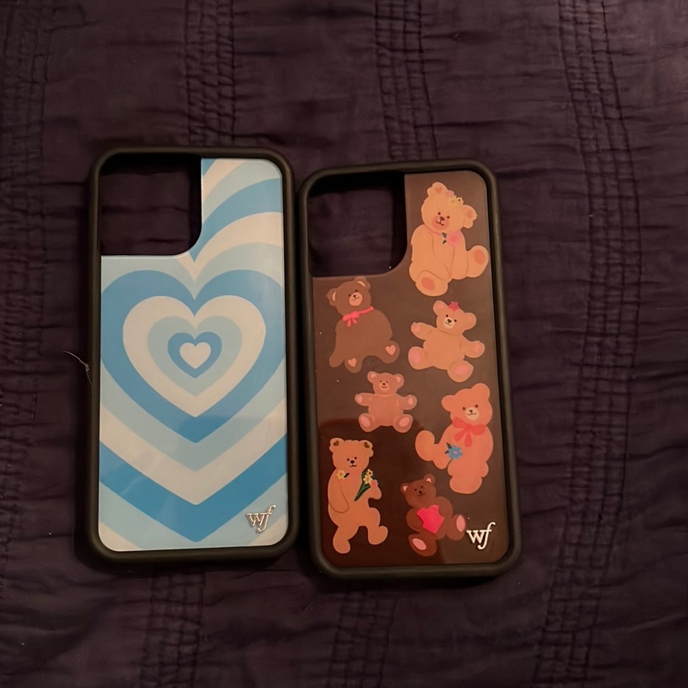 Wildflower iPhone 13 Pro Max cases